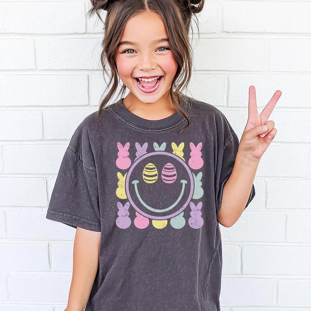 Girls Easter Shirt Shirt Trendy Happy Face Easter Egg Hunt Tshirt